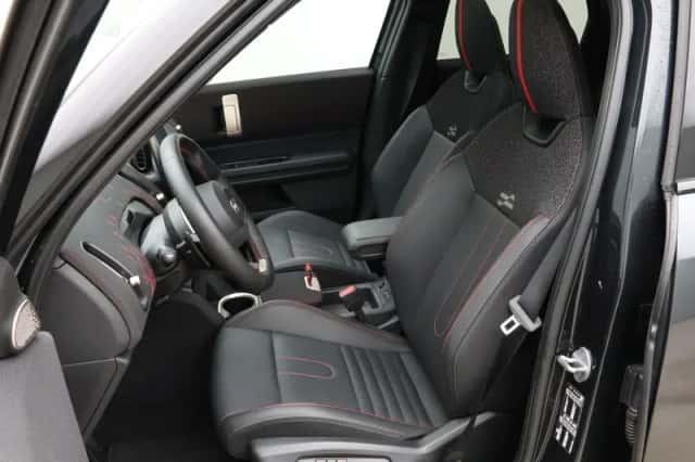 MINI Countryman (2025) thumbnail 5