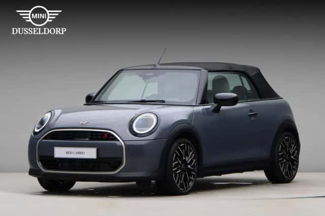 MINI Cabrio (2026) thumbnail 1