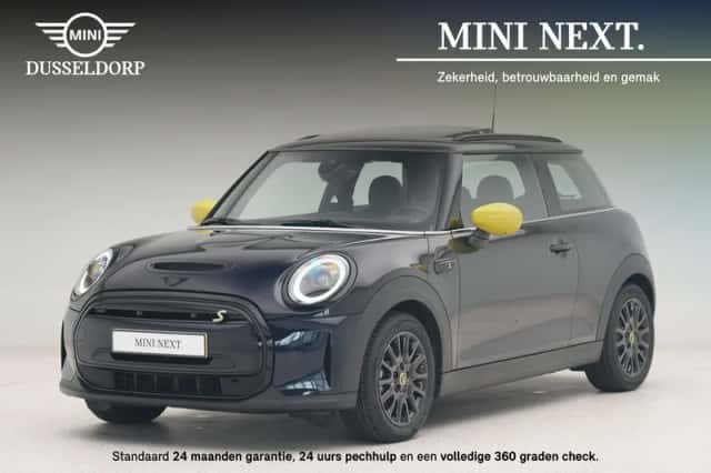 MINI Mini Electric (2022) thumbnail 1