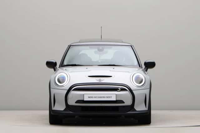MINI Mini Electric (2022) thumbnail 5