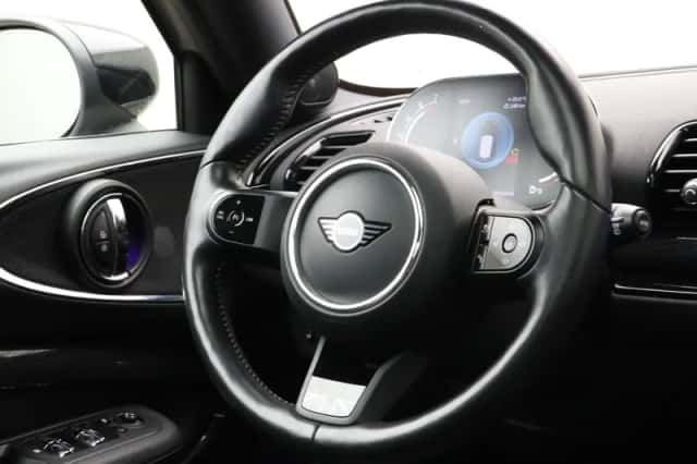 MINI Clubman (2021) thumbnail 2