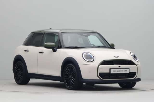 MINI Cooper (2026) thumbnail 3