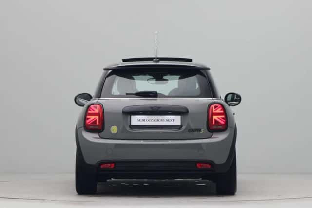 MINI Mini Electric (2022) thumbnail 6