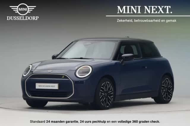 MINI Cooper (2024) thumbnail 1