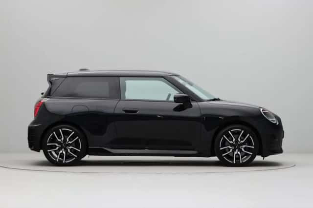 MINI Cooper (2026) thumbnail 4