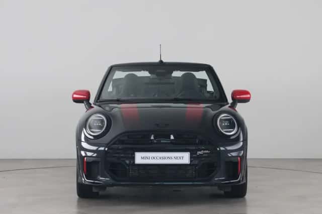 MINI Cabrio (2026) thumbnail 3