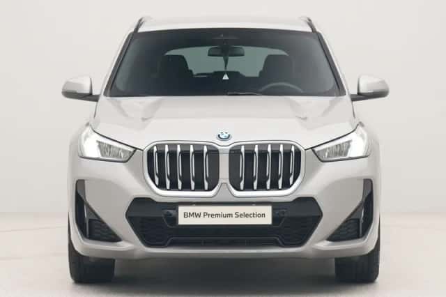 BMW X1 (2025) thumbnail 5