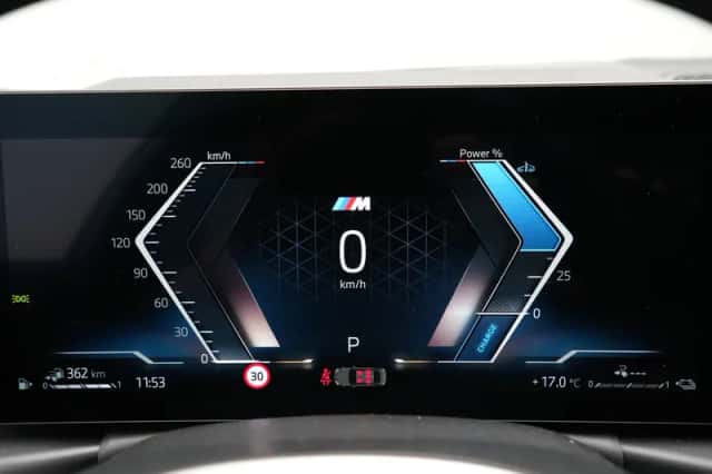BMW 3-Serie (2024) thumbnail 4