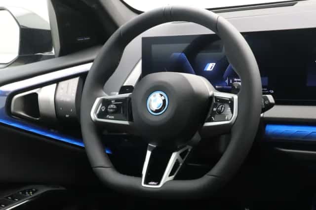 BMW X3 (2026) thumbnail 2