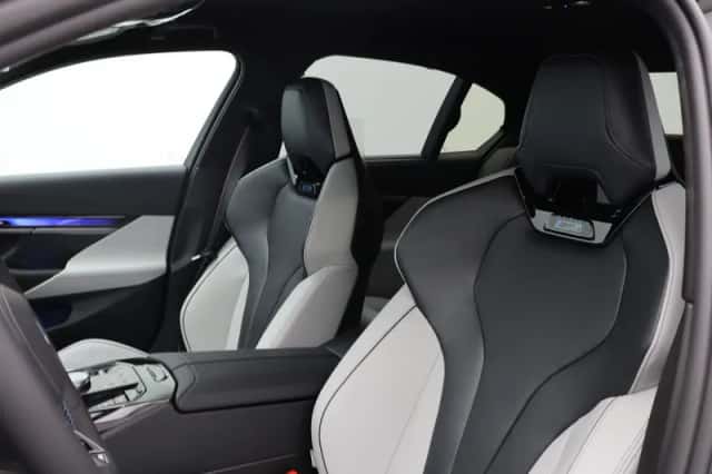 BMW M5 (2026) thumbnail 5