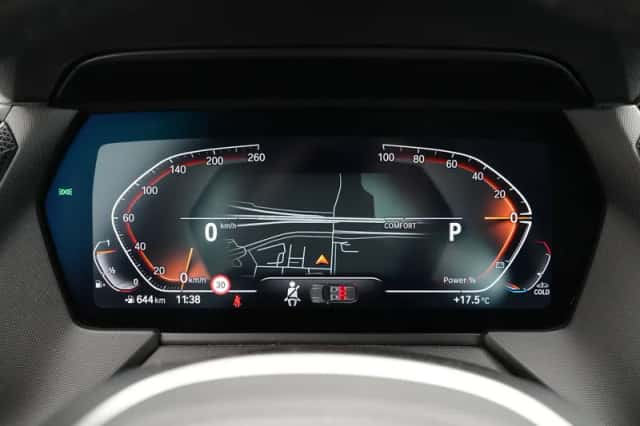 BMW 1-Serie (2022) thumbnail 3