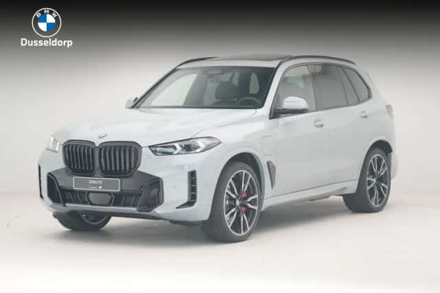 BMW X5 (2026) thumbnail 1