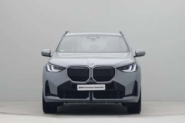 BMW X3 (2026) thumbnail 2
