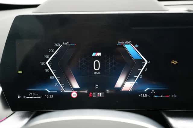 BMW X1 (2023) thumbnail 3