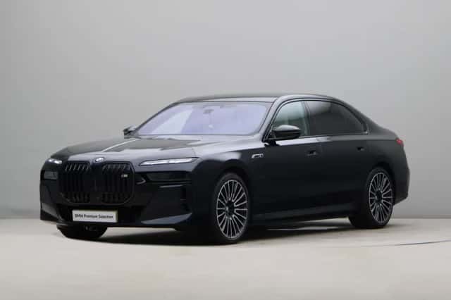 BMW 7-Serie (2026) thumbnail 1