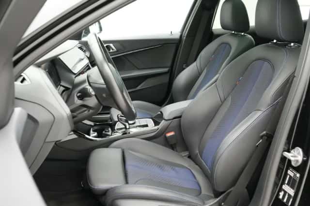 BMW 1-Serie (2024) thumbnail 4