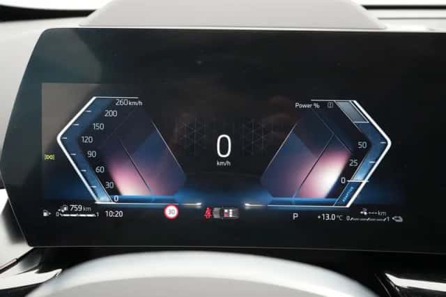 BMW X1 (2023) thumbnail 3