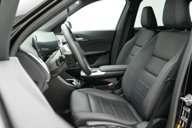 BMW X1 (2023) thumbnail 4