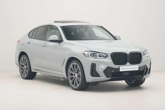 BMW X4 (2023) thumbnail 6