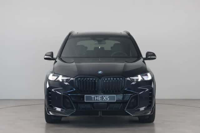 BMW X5 (2026) thumbnail 2