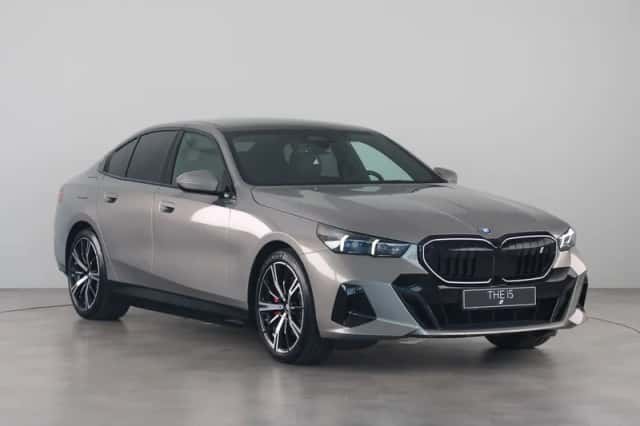 BMW i5 (2026) thumbnail 3