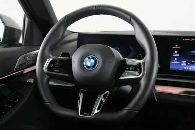 BMW 5-Serie (2026) thumbnail 2
