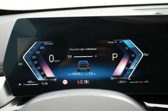 BMW X1 (2022) thumbnail 3