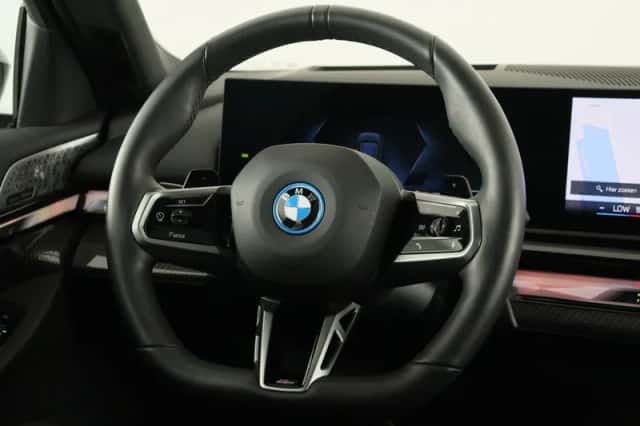 BMW 5-Serie (2026) thumbnail 2