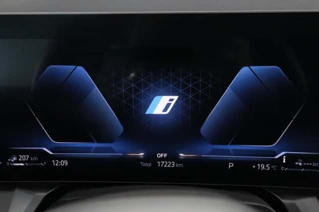 BMW X3 (2026) thumbnail 4