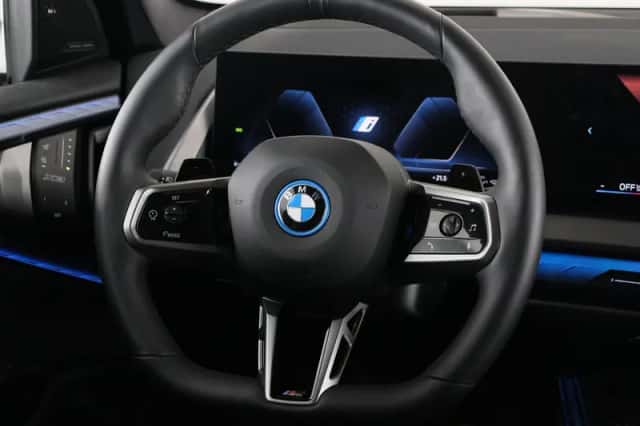 BMW X3 (2026) thumbnail 2