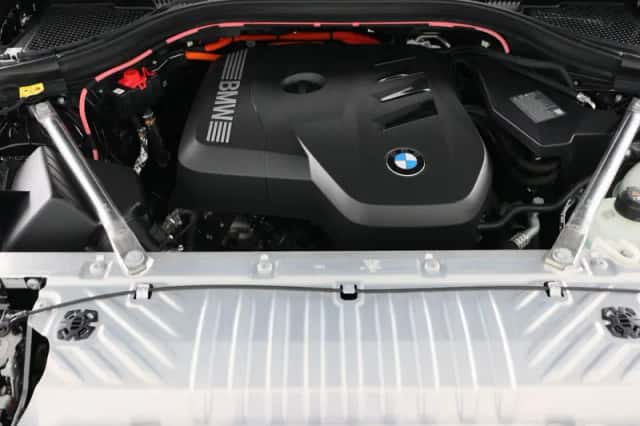 BMW X3 (2026) thumbnail 5