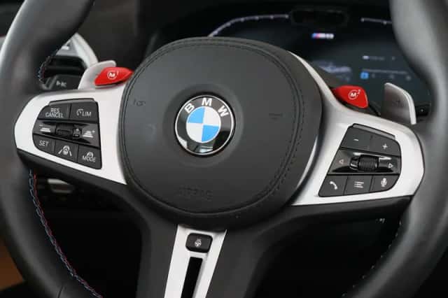 BMW M8 (2025) thumbnail 3