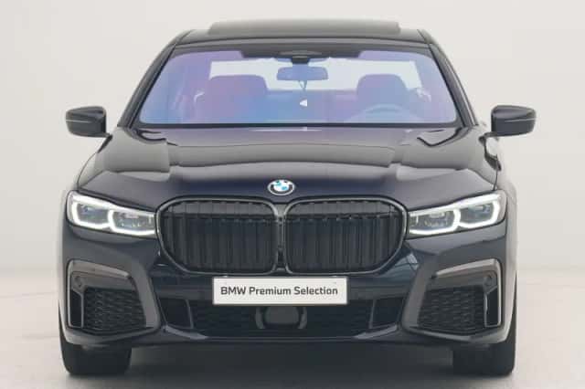 BMW 7-Serie (2022) thumbnail 6
