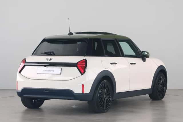 MINI Cooper (2026) thumbnail 5