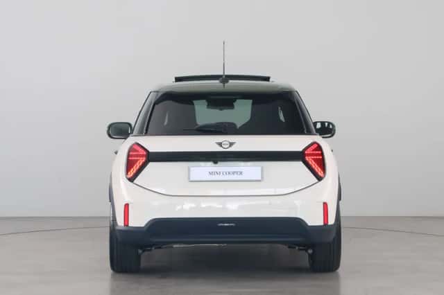 MINI Cooper (2026) thumbnail 6