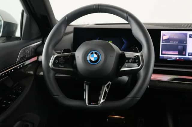 BMW 5-Serie (2026) thumbnail 2