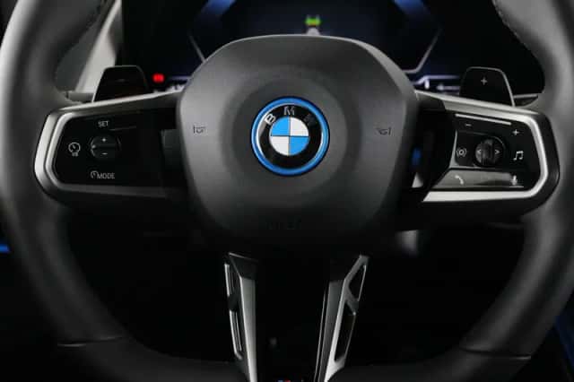 BMW X3 (2026) thumbnail 3
