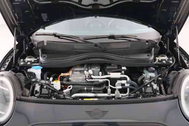 MINI Mini Electric (2025) thumbnail 5