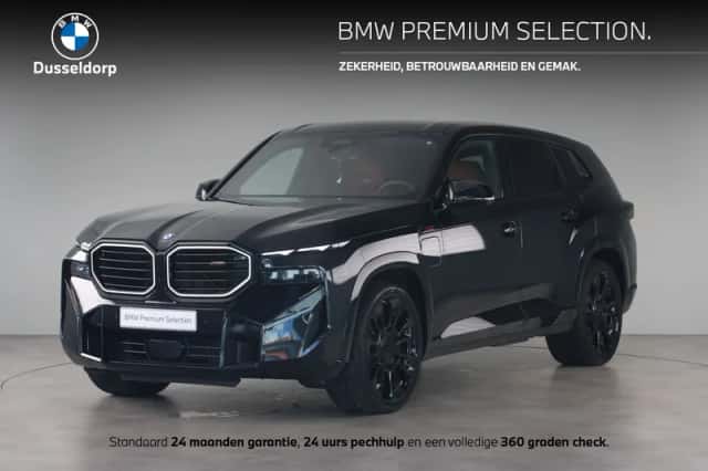 BMW XM (2025) thumbnail 1