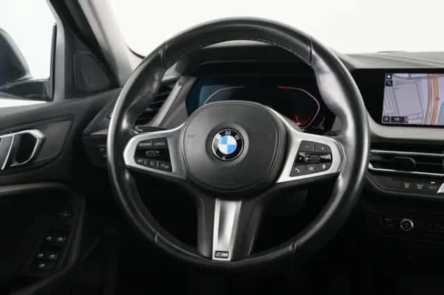 BMW 1-Serie (2022) thumbnail 2