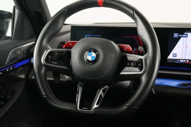 BMW M5 (2025) thumbnail 2