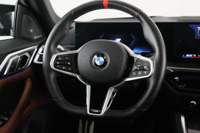 BMW i4 (2026) thumbnail 2