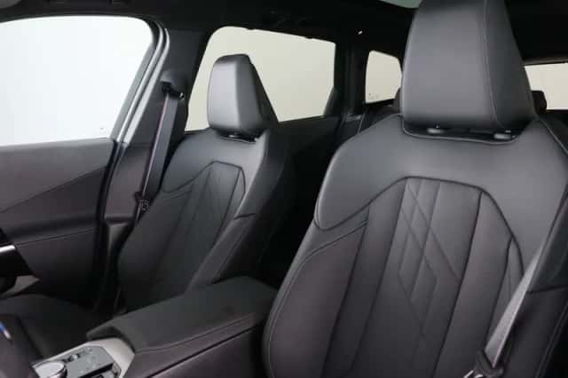 BMW X3 (2026) thumbnail 6
