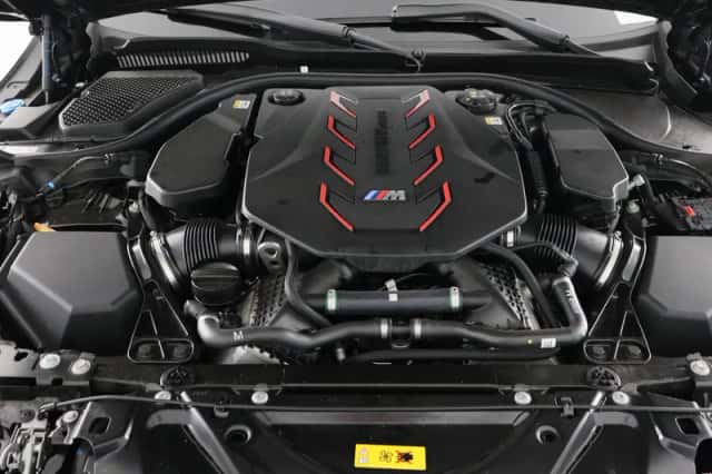 BMW M5 (2025) thumbnail 4