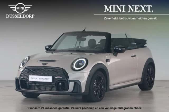 MINI Cabrio (2023) thumbnail 1
