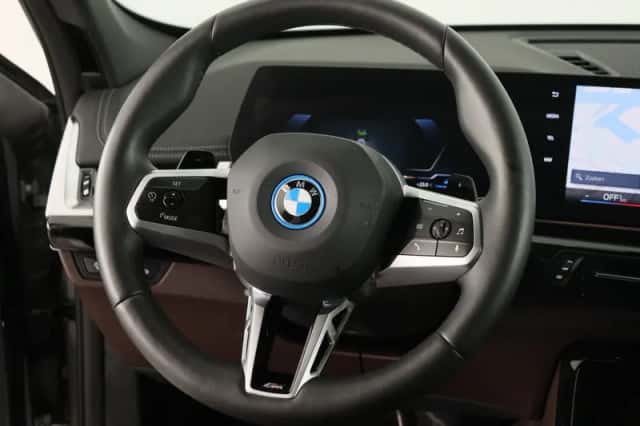 BMW X1 (2025) thumbnail 2