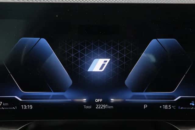 BMW X3 (2026) thumbnail 3