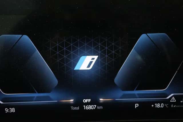 BMW X3 (2026) thumbnail 3