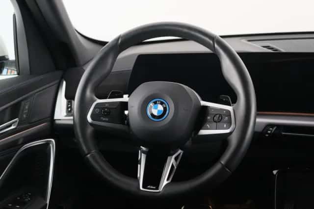BMW X1 (2025) thumbnail 2