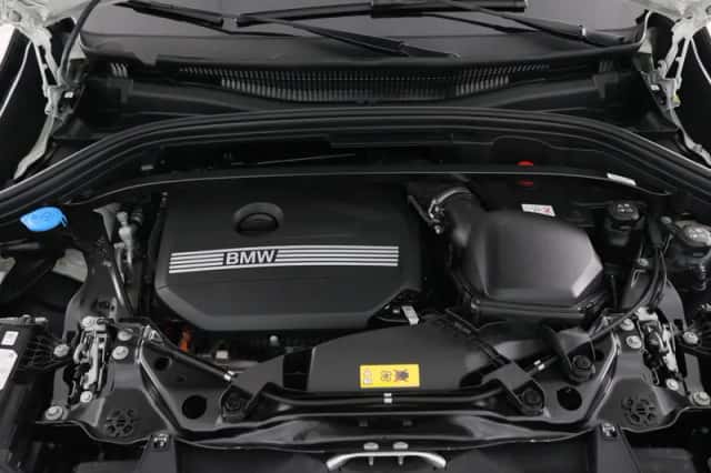 BMW X1 (2025) thumbnail 5
